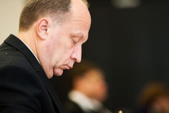 A.Kubilius abejoja, ar reikia rašytinio plano kovai su šešėliu