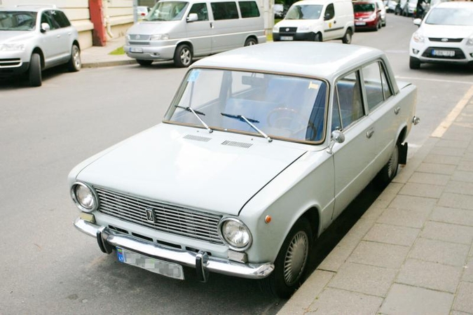 Vilniuje niekadėjai   išardė „žiguliuką“