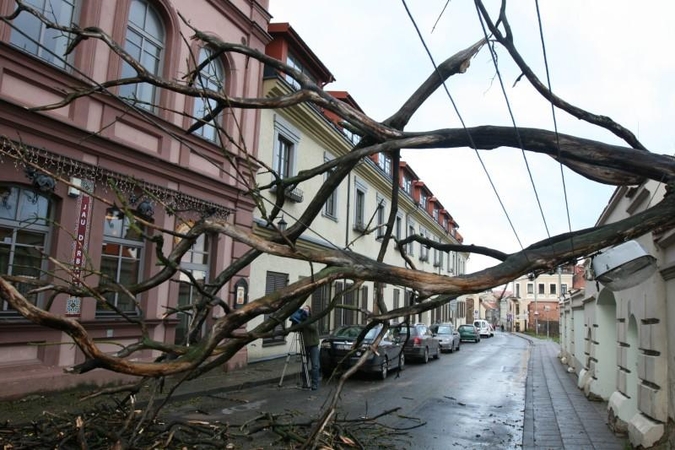 Savivaldybėms griežtinami nurodymai skelbiant ekstremalią padėtį