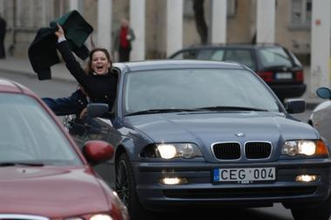 Per paskutinį skambutį mieste budi daugiau policijos