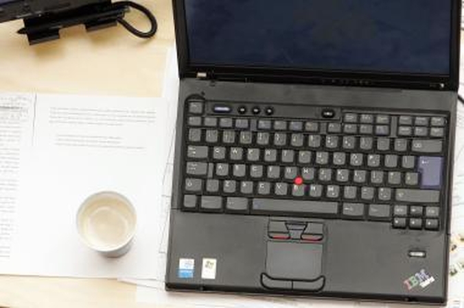 Deficitu tampa informacinių technologijų specialistai 