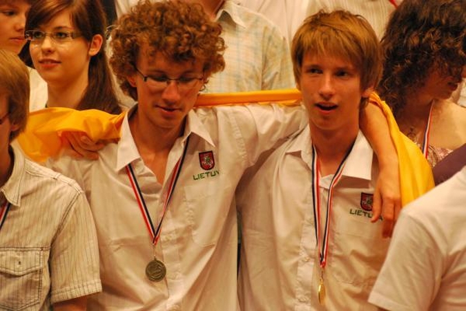 8-oje pasaulinėje geografijos olimpiadoje – ir auksas ir sidabras 