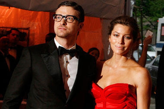 Filmas, kurio tikrai nežiūrės Jessica Biel - "Naudingi draugai"