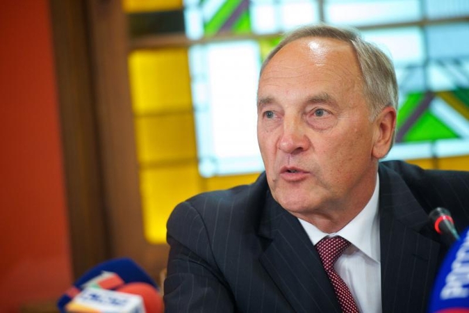 A.Bėrzinis gali atšaukti V.Zatlerio inicijuotą Seimo paleidimą