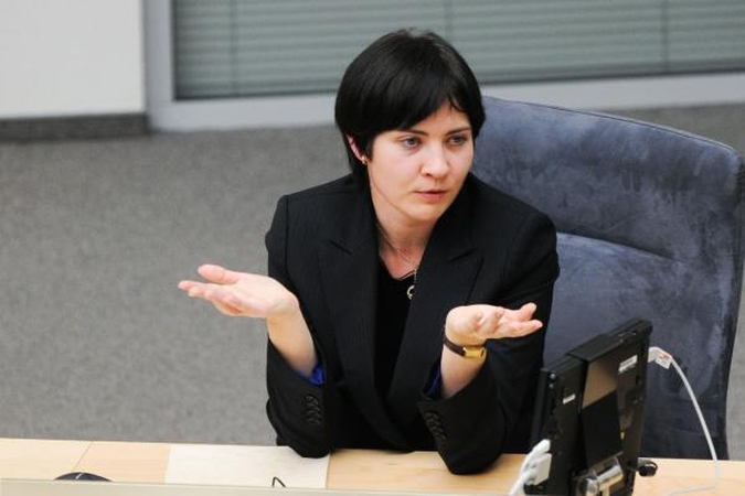 Seimas nesutiko net svarstyti E.Žiobienės atsistatydinimo