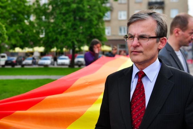Parlamentarą J.Sabatauską apvogęs vilnietis apšvarino ir A.Salamakiną