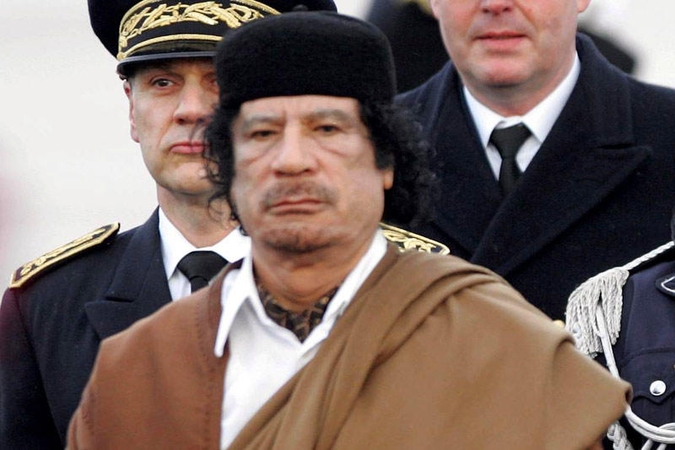 M.Kadhafi dar prieš mirtį buvo išniekintas (N-18)