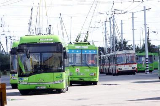 Iš streiką organizavusios profsąjungos "Autrolis" reikalauja 400 tūkst. litų
