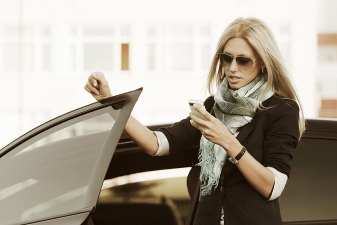 Automobilių nuomos programėlė - jau ir išmaniesiems telefonams