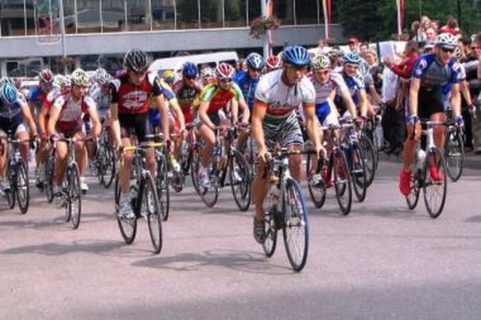Vilniaus „Velomaratonas“ jau sulaukė per 370 dviračių entuziastų