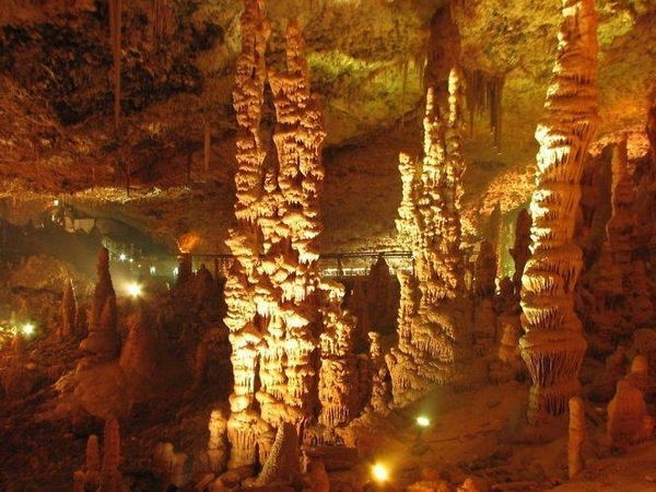 Gamtos stebuklai: fantasmagoriški stalaktitų dariniai Izraelyje