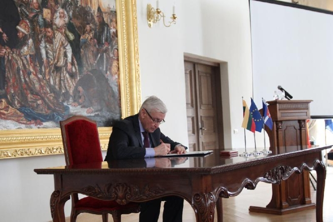 Kauno rajono savivaldybė pasirašė Merų paktą, siekiantį mažinti taršą