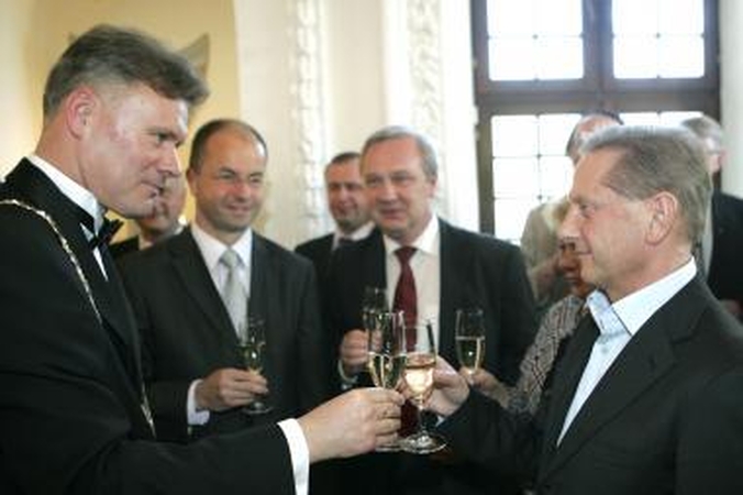 Kauno rotušėje inauguruotas naujasis Kauno meras R.Mikaitis (papildyta)