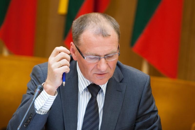 Buvęs aukštas VSD pareigūnas D.Dabašinskas patarinės A.Čaplikui