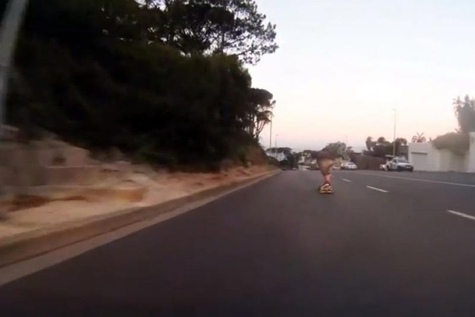 Patrakęs riedlentininkas lėkė milžinišku 112 km/h greičiu