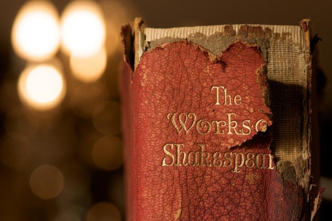 Mokslininkai aiškinasi, ar parašas – W. Shakespeare`o