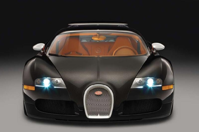 Nebegalima nusipirkti naujo "Bugatti Veyron"