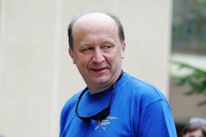 Prieš išvykdamas atostogų premjeras davė darbų