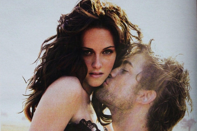 Kristen Stewart rašo pirmąjį savo romaną
