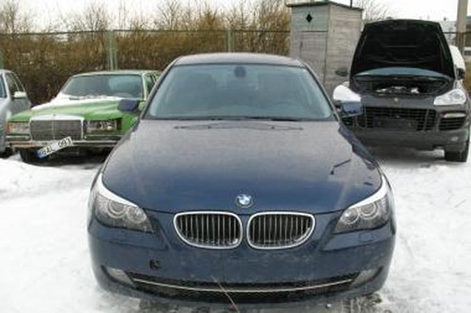 Policijos laimikis - 7 užsienyje vogti automobiliai