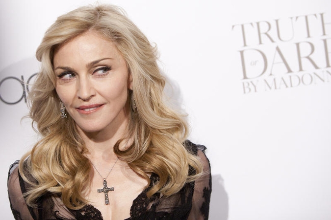 Paraginusi paleisti „Pussy Riot“ nares, Madonna sulaukė atkirčio