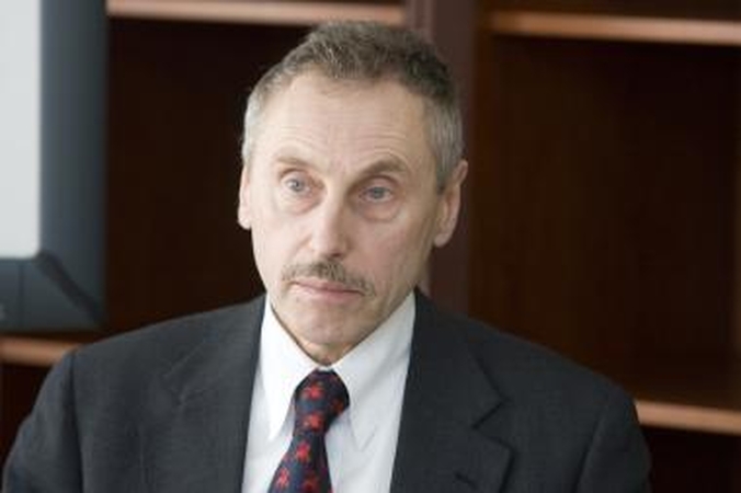 Pavasario sesiją Seimas pradės interpeliacija energetikos ministrui A.Sekmokui