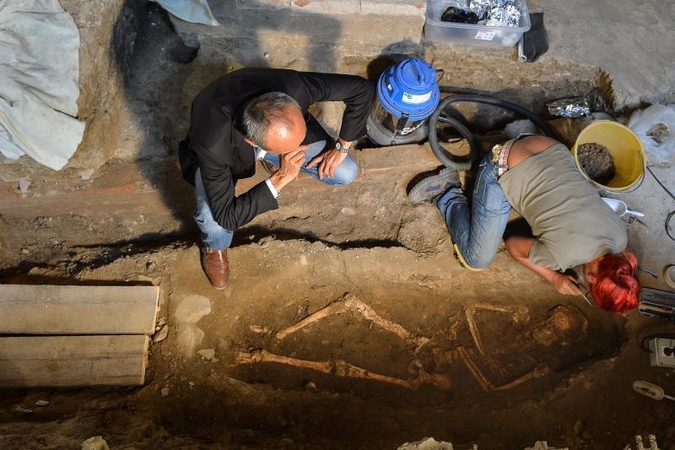 Italų archeologai tikriausiai prisikasė iki tikrosios Monos Lizos