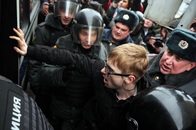 ES ragina Rusiją: leiskite žmonėms naudotis protesto teise