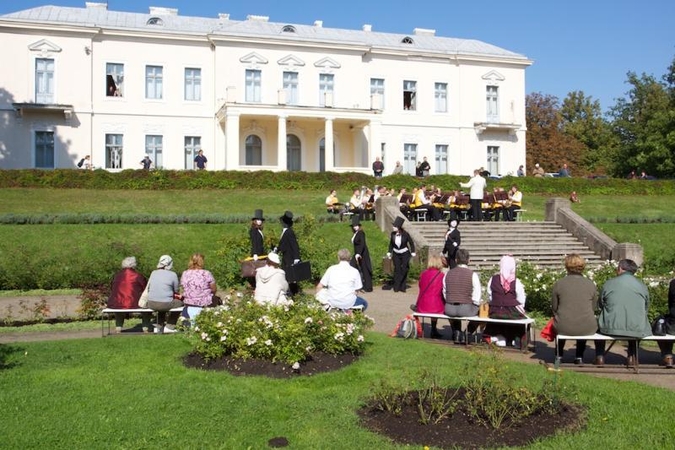 Birutės parko dieną Palangoje – pagarba Maironiui