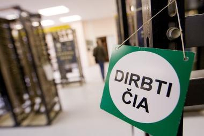 Per pusmetį apskrityje legaliai įdarbinti 256 užsieniečiai