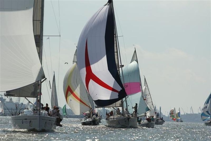 Kuršių marių regatoje – dviguba jachtos „Arabela-AG Baltic“ pergalė