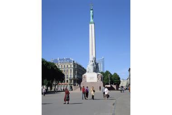 Rygoje - girtų turistų šėlionės