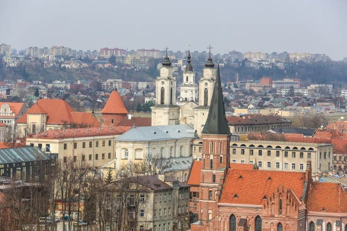 Slaptas naktinis skrydis virš Kauno – vagių medžioklė be leidimo