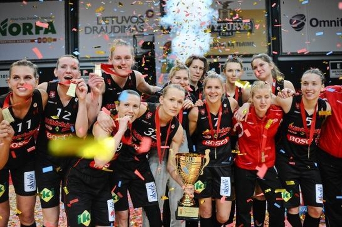 LKF taurės savininkės - sostinės „Kibirkšties“ merginos!