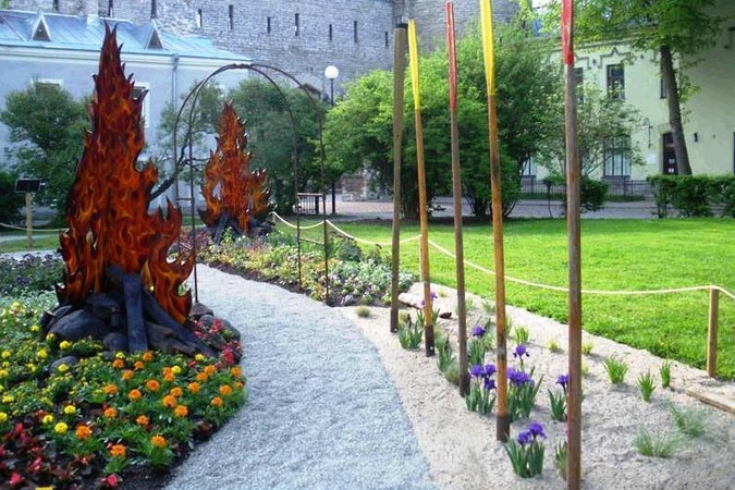 Vilniaus specialistų kurtos gėlių kompozicijos pražys Taline