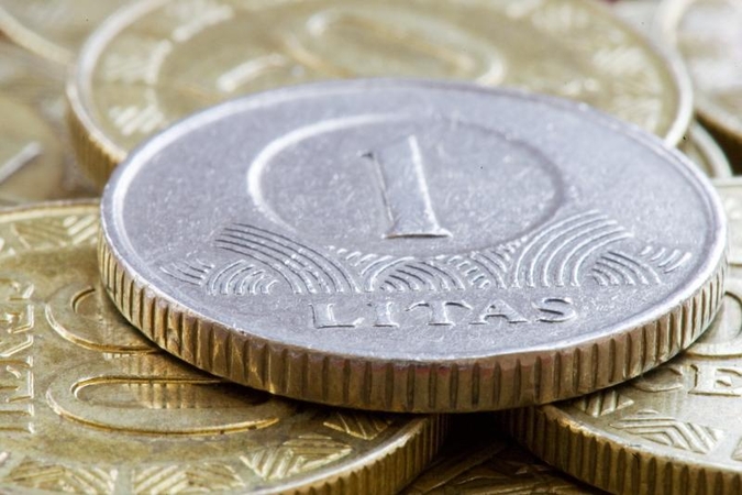 „Susisiekimo paslaugos“ 9 metų senumo automobilį įvertino litu