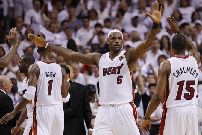 NBA finalas: "Heat" laimėjo pirmąją kovą