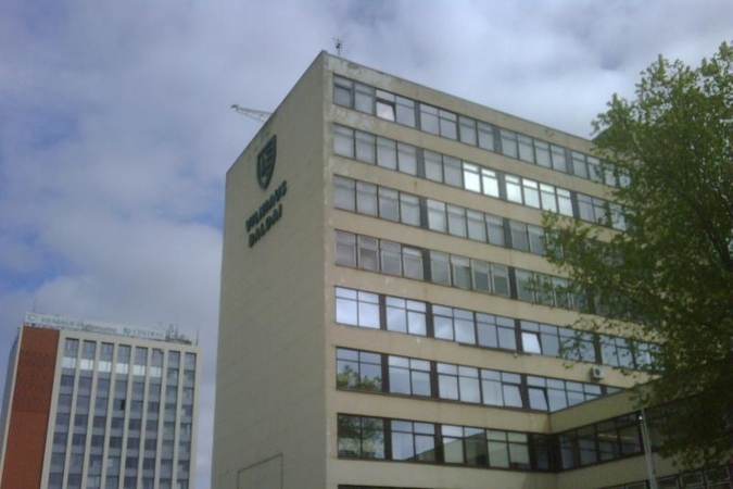 „Vilniaus balduose“ užsidegė dulkės, įmonė nuostolių nepatyrė