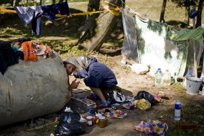 Nemuno saloje pastogę susirentusių benamių neliko nė kvapo