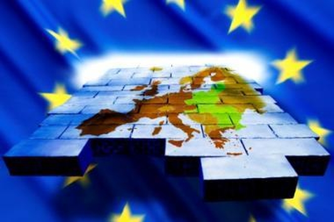 Pirmininkavimą ES perima Vengrija, griežtai kritikuojama už prieštaringą žiniasklaidos įstatymą