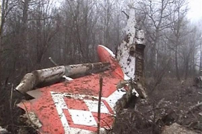 Lenkijoje ketinama "pakartoti" tragišką prezidentinio lėktuvo skrydį