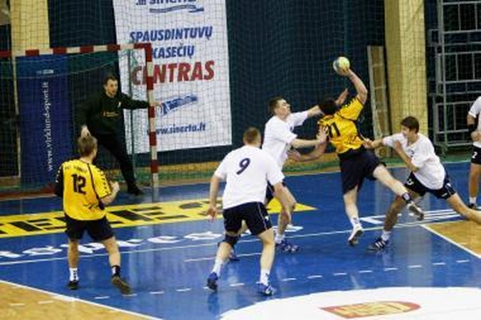 Lietuvos klubų dvikova prasidėjo Baltijos vyrų rankinio lygos turnyras