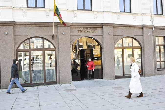 Vėl grasinta susprogdinti Kauno teismą  