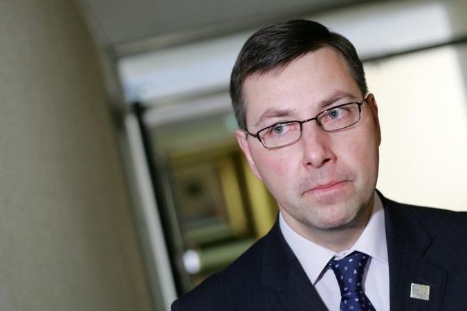 Ministras Lenkijoje pasiūlė atnaujinti švietimo darbo grupės veiklą