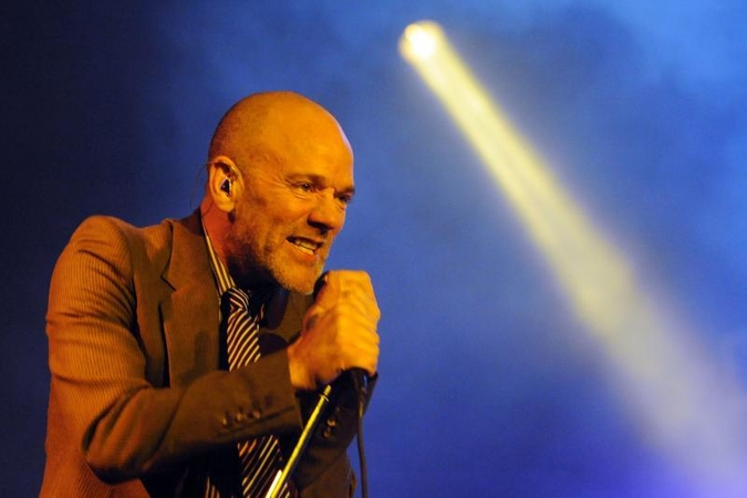 Grupė R.E.M. paskelbė apie išsiskyrimą  