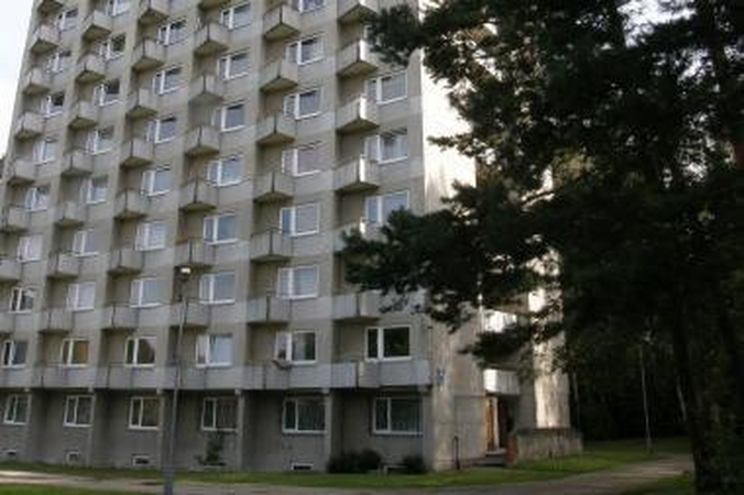 Iš penkiolikto bendrabučio aukšto iškritusio studento byla tiriama kaip nužudymas