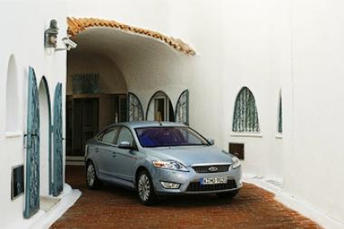 „Ford“ pagamino „visaėdį“ variklį