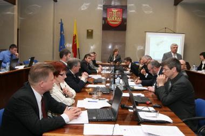 Klaipėdos politikų veikla apmokama neteisėtai