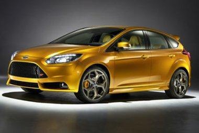 Paryžiaus parodoje „Ford“ pristatys būsimąjį „Focus ST“ 
