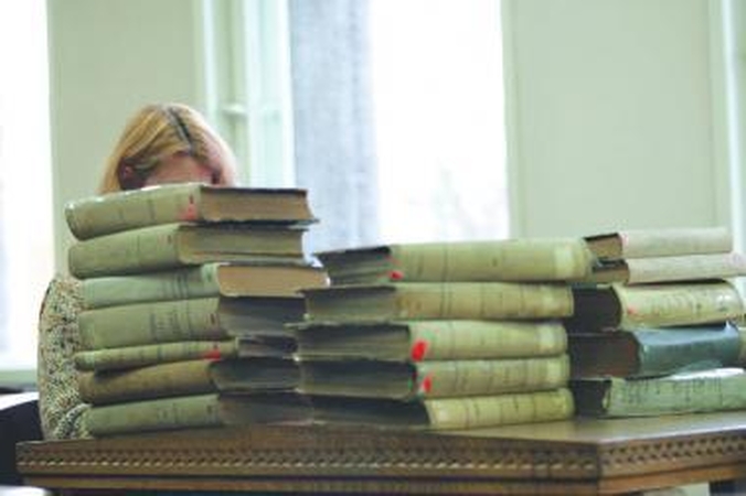 Pernai bibliotekose skaitomiausia lietuviška knyga buvo R.Granausko "Gyvenimas po klevu"